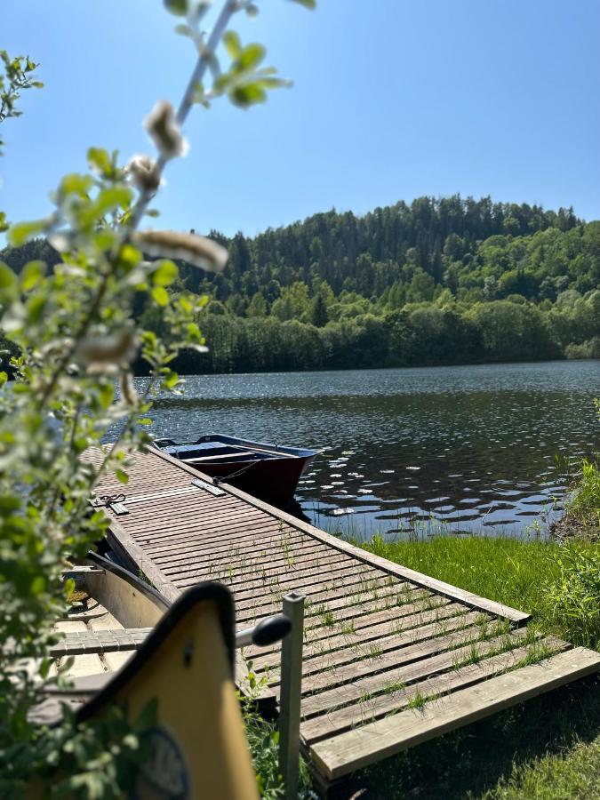 Glamping On Idyllic Lake, Paddle Boards & Rowboat Пошгрун Екстериор снимка