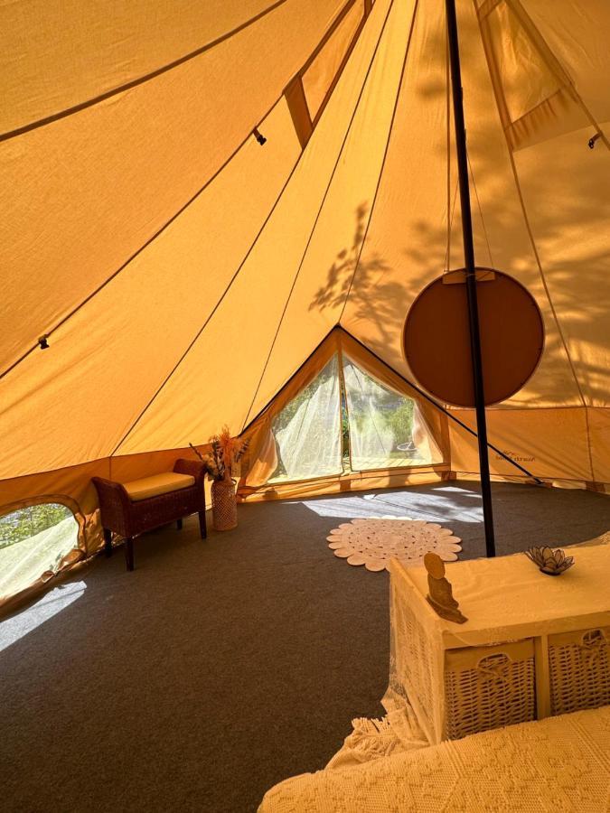 Glamping On Idyllic Lake, Paddle Boards & Rowboat Пошгрун Екстериор снимка